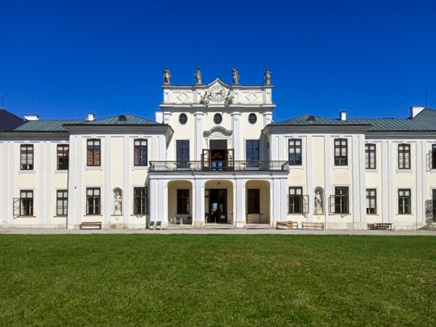 Hetzendorf_Gartenansicht